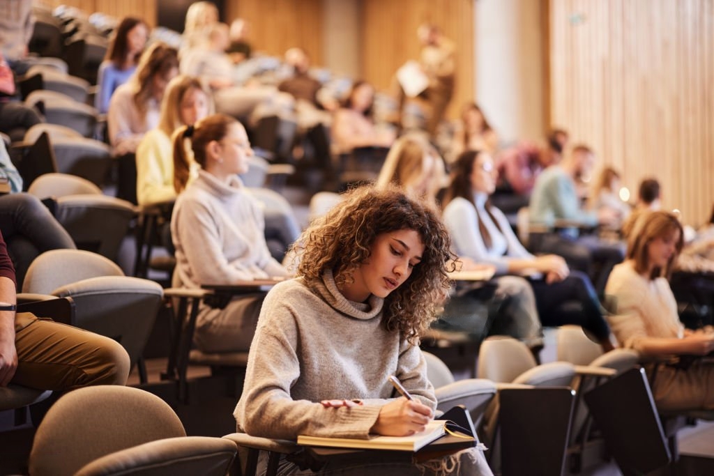 Thesis-binding-writing-Formatting-and-Guidelines